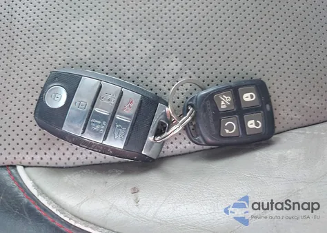 2019 Kia Sedona Ex из США, поврежденный, VIN KNDMB5C12K6505504